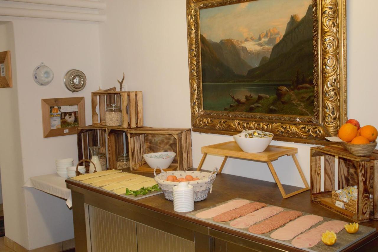Der Gamsjaeger Hotel Gosau Ngoại thất bức ảnh